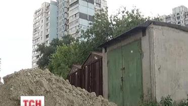 В Киеве новое строительство может разрушить уже построенный дом