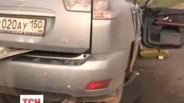 Россиянка под Евпаторией протаранила своим "Лексусом" авто
