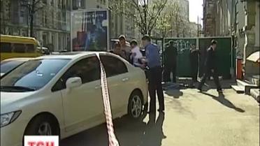 У столичній клініці, біля якої вчора помер чоловік, покарають працівників за зволікання