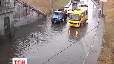 Херсон оправляется от вчерашних гроз