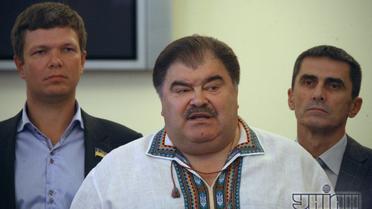 Опозиція зійшлася з Поповим по трьох позиціях