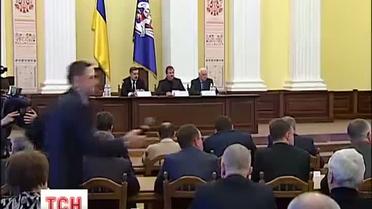 Столица начала делать неуверенные движения, часть автодорог расчищены