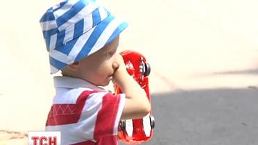 Помогите спасти жизнь двухлетнего Антона!