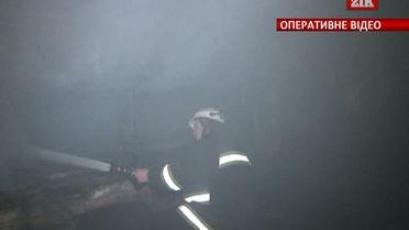 Во Львове огонь едва не уничтожил крышу "Сильмаша"