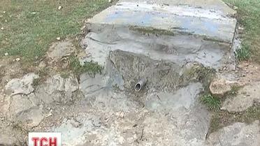 В крымском селе забетонировали целебный источник