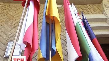 В мире Украину хотят видеть ассоциированным членом ЕС