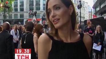 Джоли впервые после операции вышла на красную дорожку