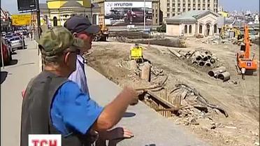 Київ від заторів врятують лише тунелі