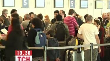 Забастовки авиадиспетчеров во Франции парализовали авиасообщение в стране