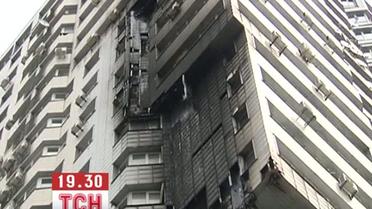 Пожар на Шулявке уничтожил стеклопакеты и дорогие кондиционеры