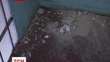 В одесской хрущевке обвалился потолок 