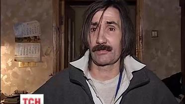 Художника Алексея Попондопулу пытаются выселить из собственной квартиры