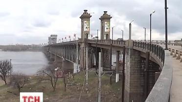 У Кременчуці можуть закрити для проїзду міст через Дніпро