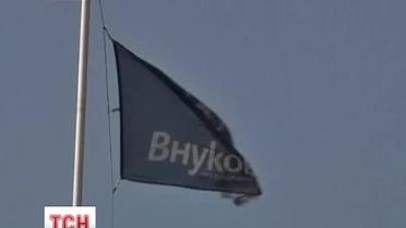 В Москве во время посадки самолета загорелась стойка шасси