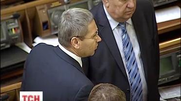 Янукович готов подписывать законы, которые депутаты приняли не в Раде
