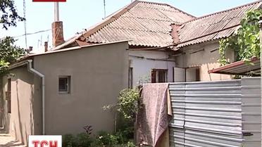 Жительница Николаева провалились под землю в собственном доме
