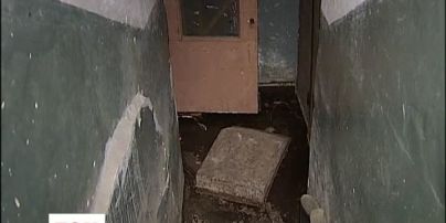 У Києві на Печерську будинок затопило фекаліями