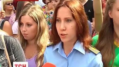 Одесу і Дніпропетровськ штурмують масові студентські протести