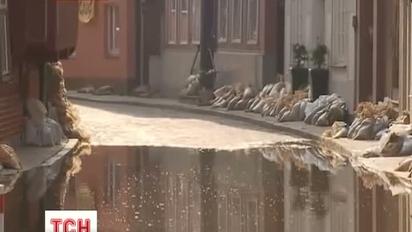 У Німеччині чекають піку паводків на півночі країни
