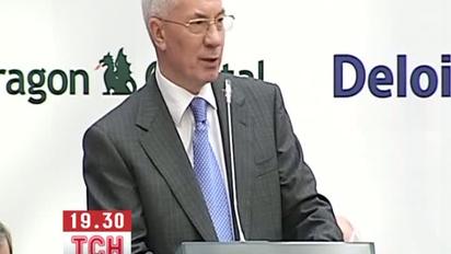 Азаров пообіцяв, що податки в Україні лише зменшуватимуться