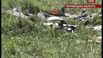 Два пілоти розбилися на саморобному літаку