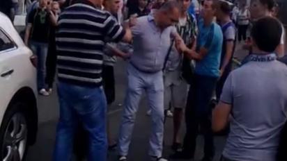 Люди хотіли вчинити самосуд над винуватцем столичної ДТП
