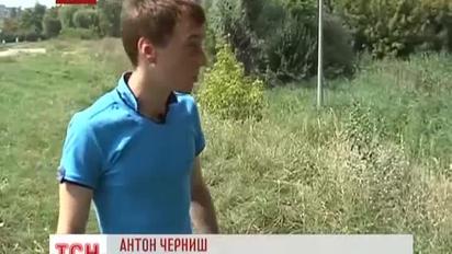 У Сумах на очах у перехожих ледь не зґвалтували жінку