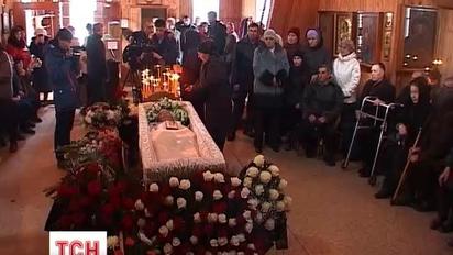 Валерія Золотухіна провели в останню путь
