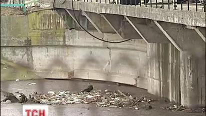 Нечистоти з Бортницької станції затопили село