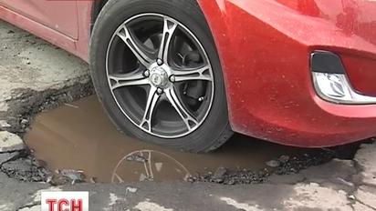 Медики з'ясували, що бездоріжжя псує здоров'я українців