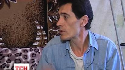 Інвалід з Донеччини з підручних матеріалів змайстрував вітрильник