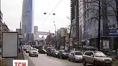 Дві центральні вулиці Києва можуть провалитися під землю