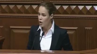 Виступ міністра соцполітики в парламенті закінчилося скандалом