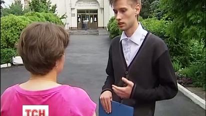 В Києві абітурієнти ледь не запізнилися на ЗНО