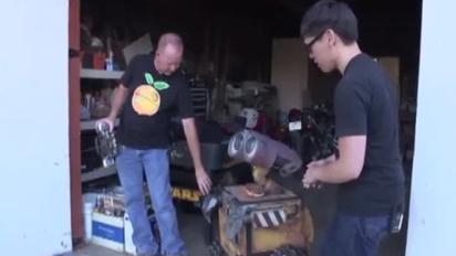 Мультяшного робота Wall-E відтворили у реальності