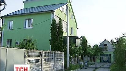 Генерал у відставці обстріляв сім'ю неподалік від дому