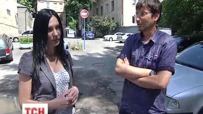 Побиття журналістки під час мітингу у Києві: всі подробиці