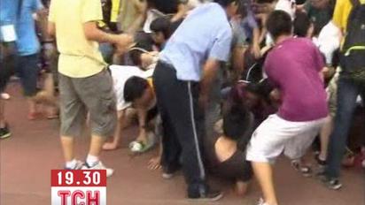 Щоб побачити Бекхема китайці в тисняві топтали одне одного