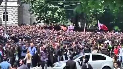 Грузинський гей-парад закінчився масовим побоїщем