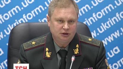 Міноборони боротиметься з чергами у військових комісаріатах