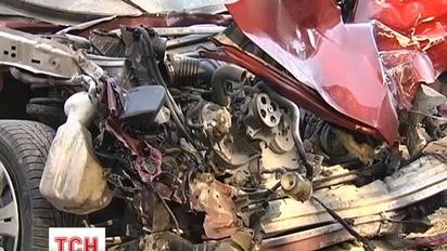 На трасі Київ-Обухів сталася потрійна ДТП