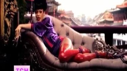 Ріанна співає напідпитку