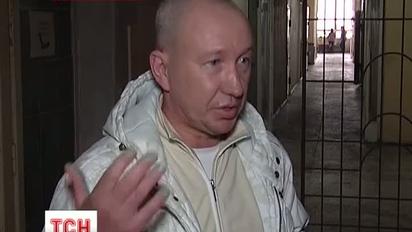 Чоловік протягом 7 років не може звільнитися з роботи
