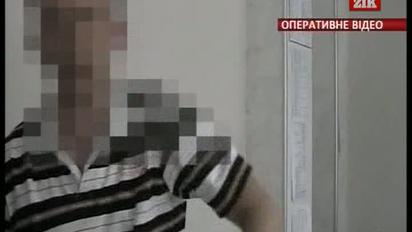 Викладач університету Тернополя вимагав хабар у 1100 доларів