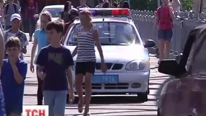 У Дніпропетровську на пішохідному мосту  створять  постійний пост міліції