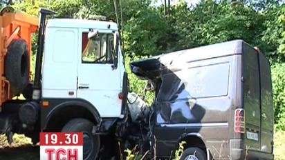 Водій, якого звинувачують у загибелі 9 людей на Хмельниччині, досі непритомний
