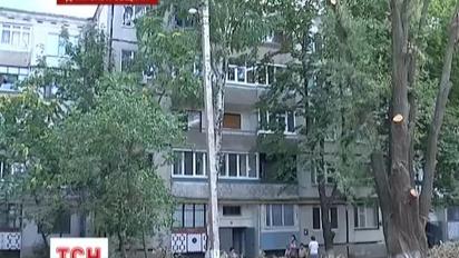 На Дніпропетровщині жінка з собаками взяла у заручники багатоповерхівку