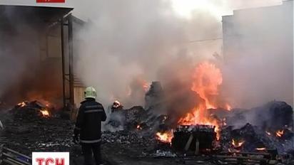 В Одесі горіло звалище лікарських препаратів