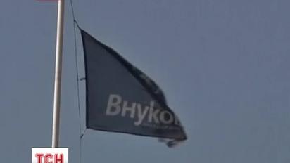 У Москві під час посадки літака загорілася стійка шасі