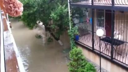 Санаторій у Бердянську залило дощем